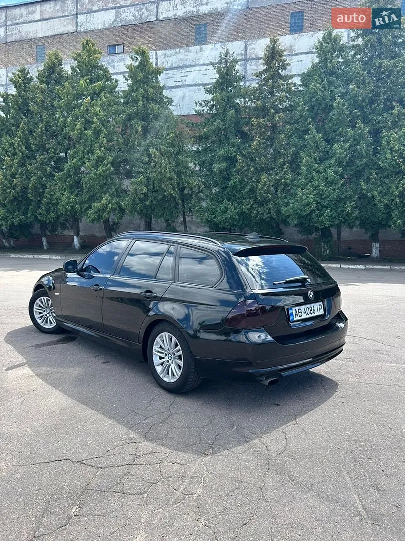 2010 BMW 3er - мініатюра 7