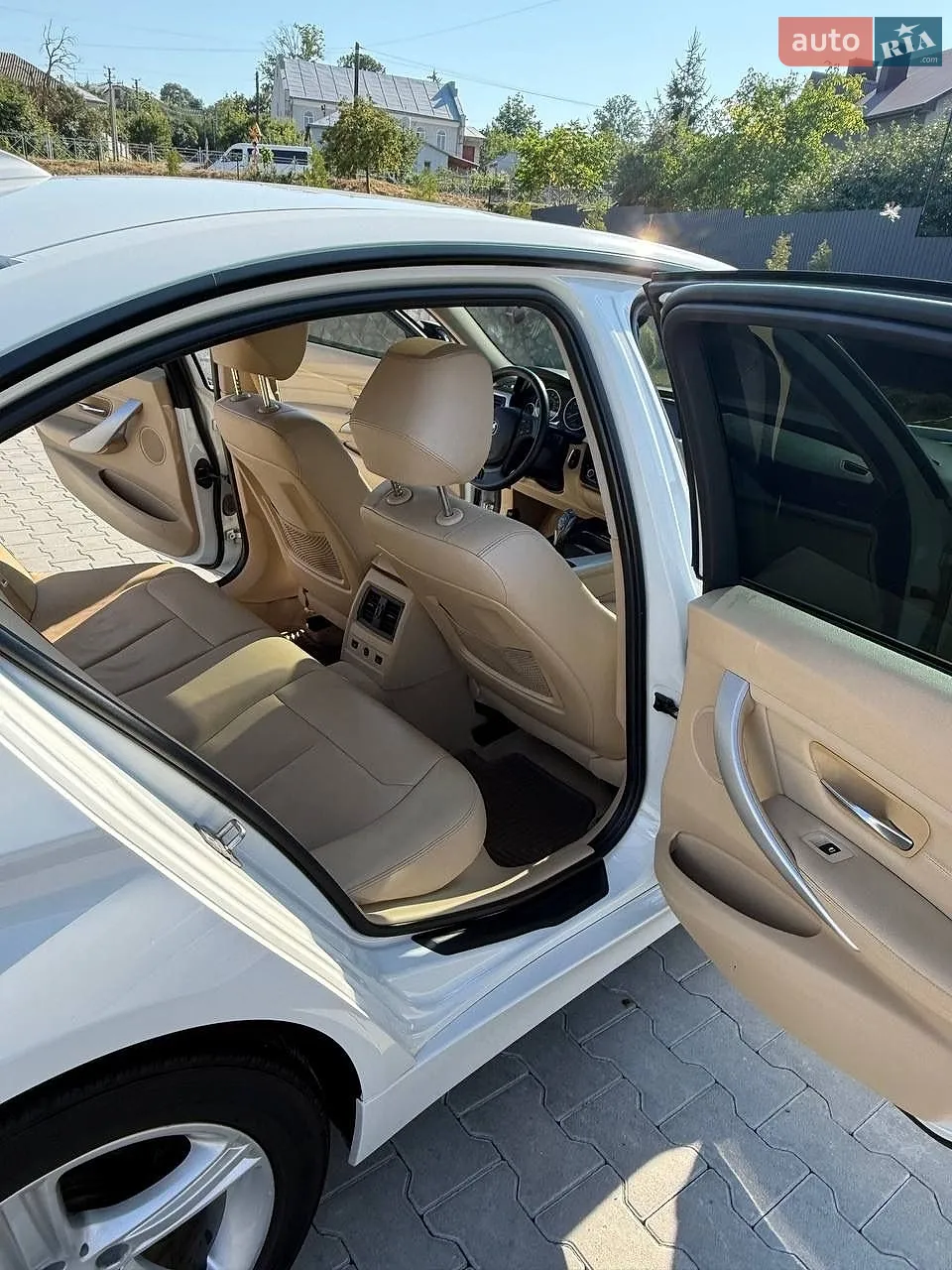 2012 BMW 3er - мініатюра 6