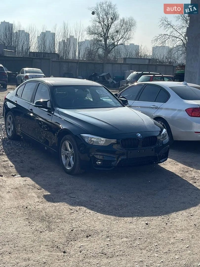 BMW 3 Series 2004 VIN WBAEX31030PP62356 фото оголошення 13 з 20