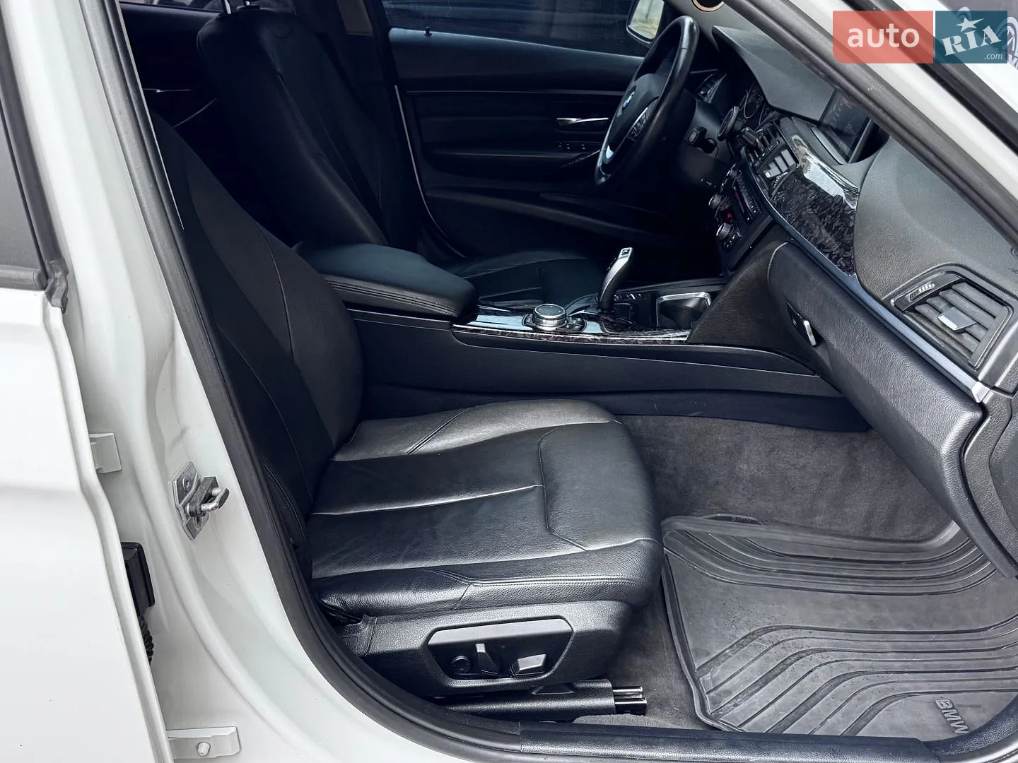2015 BMW 3er - мініатюра 14