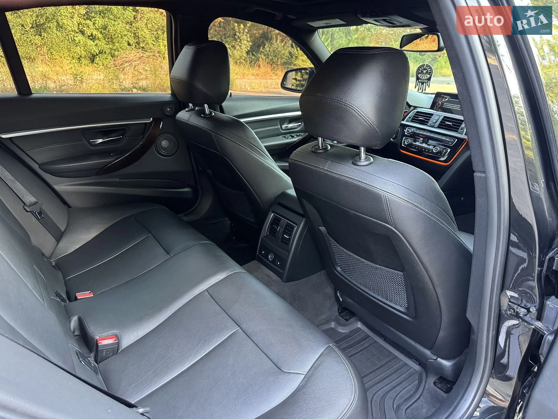 2015 BMW 3er - мініатюра 31