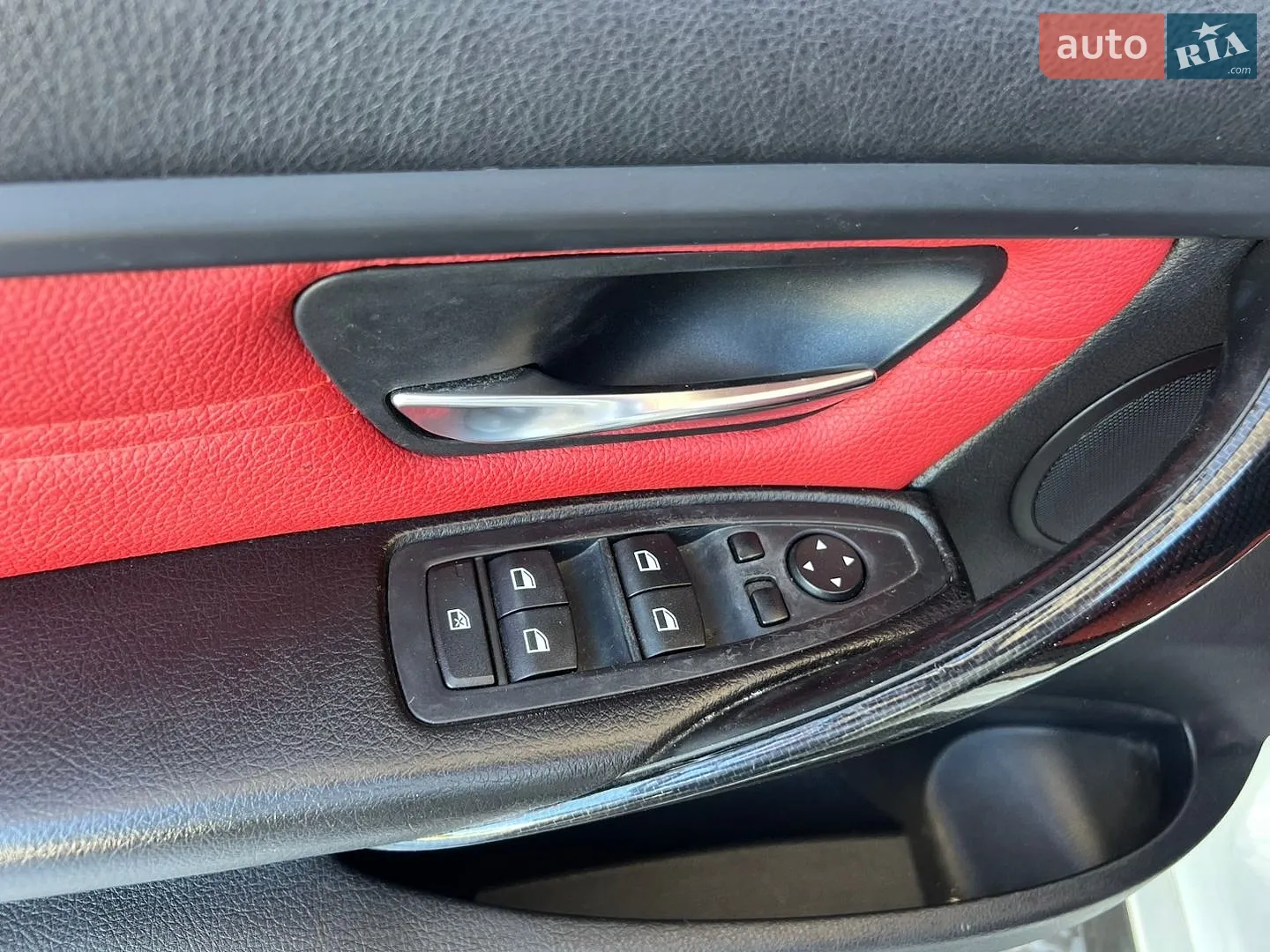 2012 BMW 3er - мініатюра 18