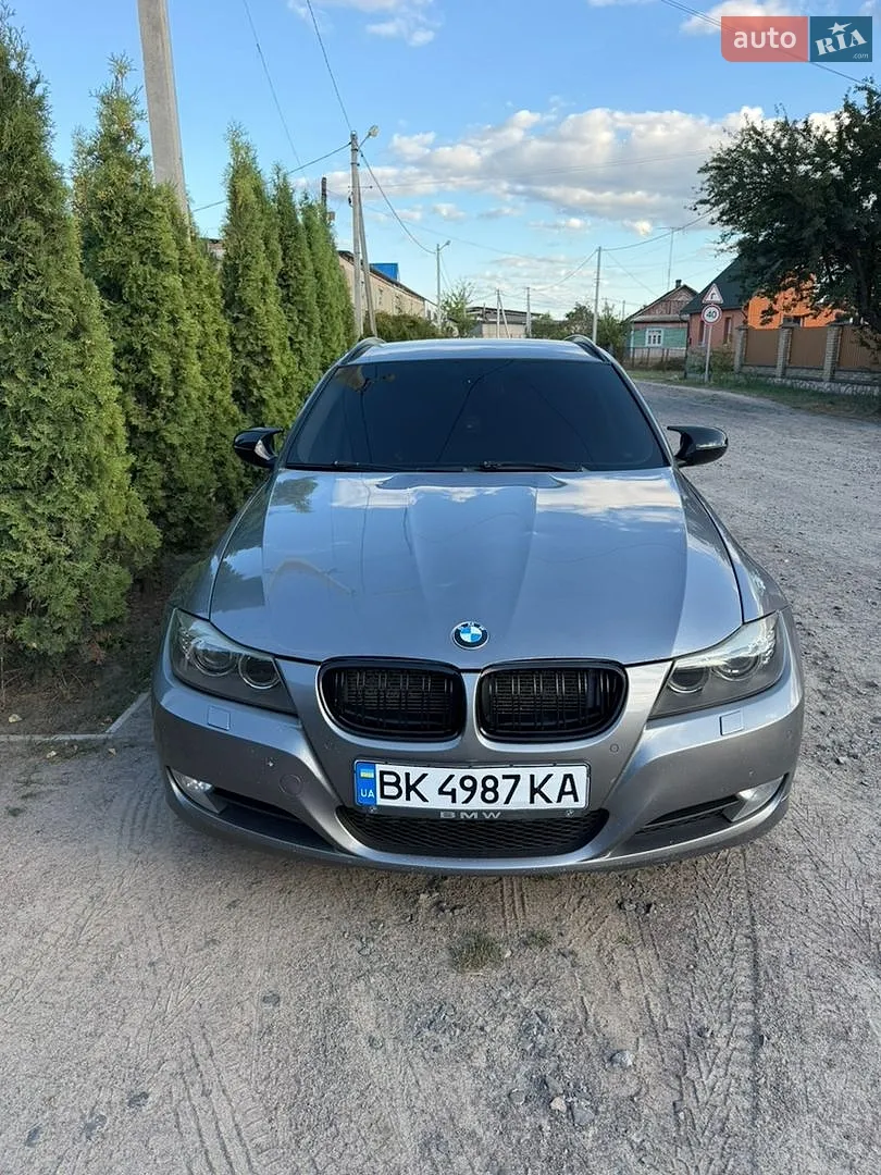 2010 BMW 3er - мініатюра 2