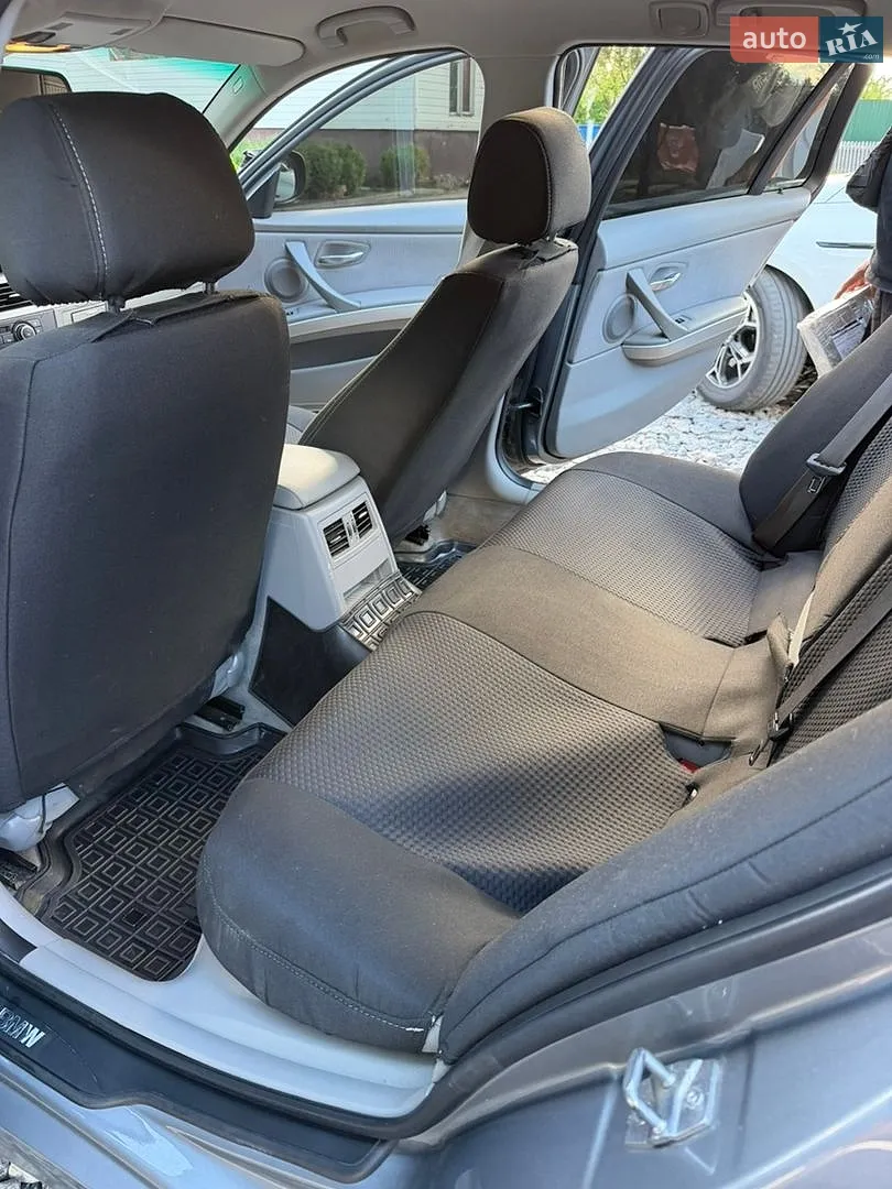 2010 BMW 3er - мініатюра 8