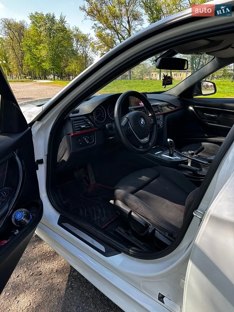 2012 BMW 3er - мініатюра 13
