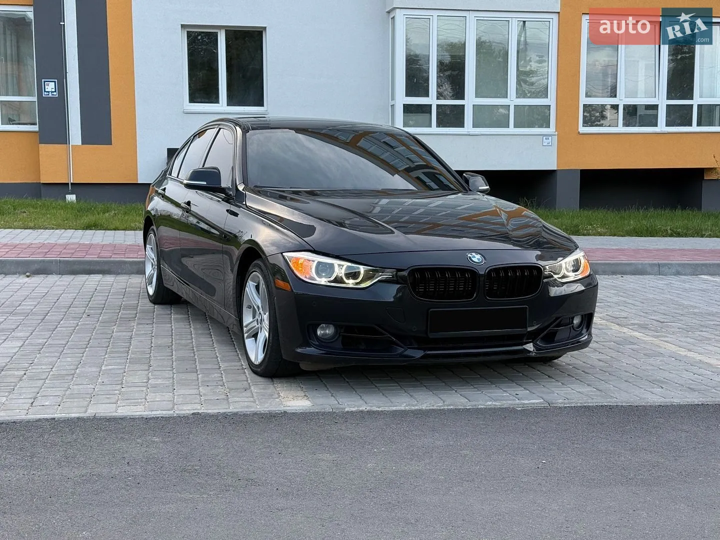 2013 BMW 3er - мініатюра 2