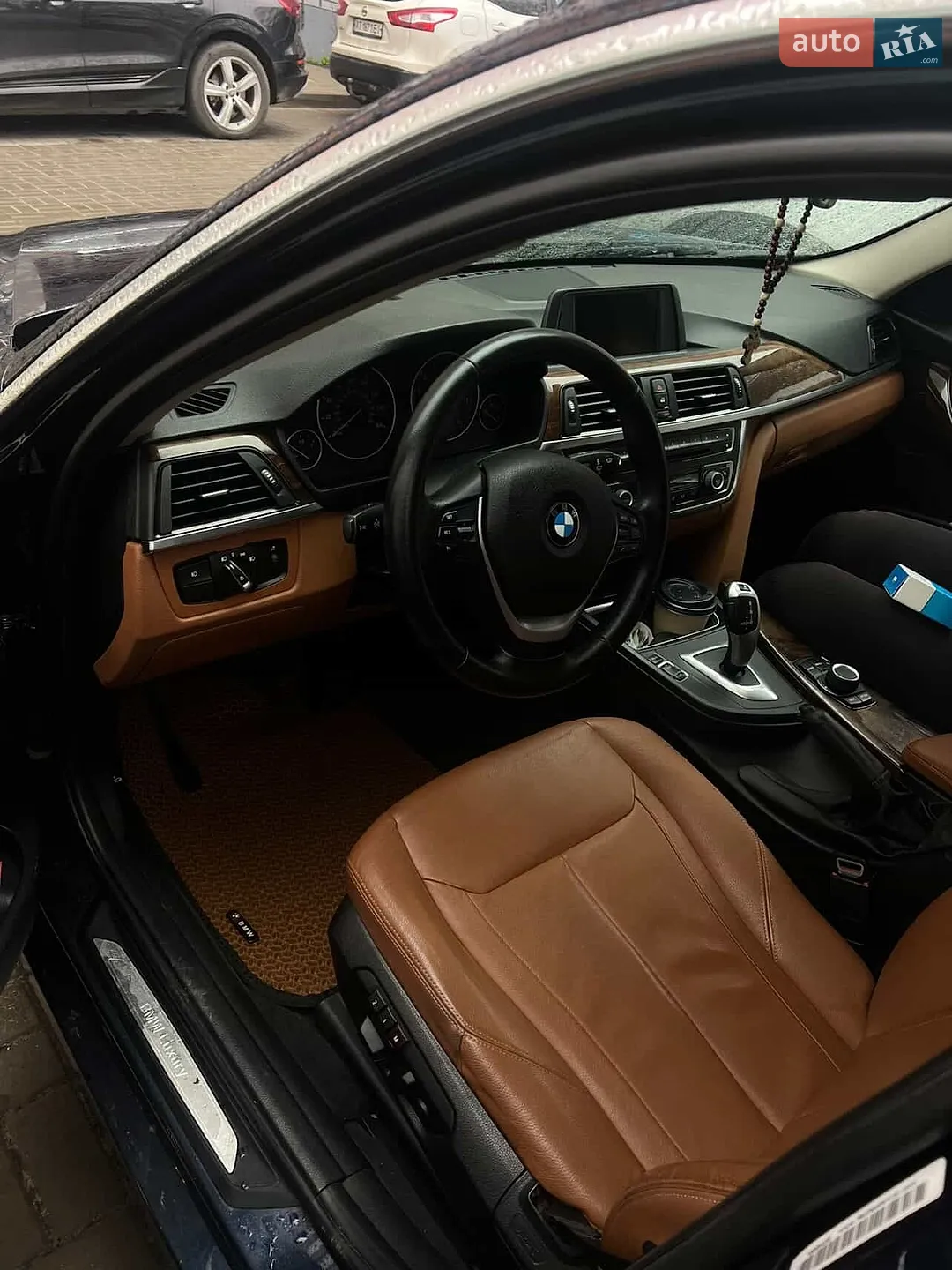 2012 BMW 3er - мініатюра 12