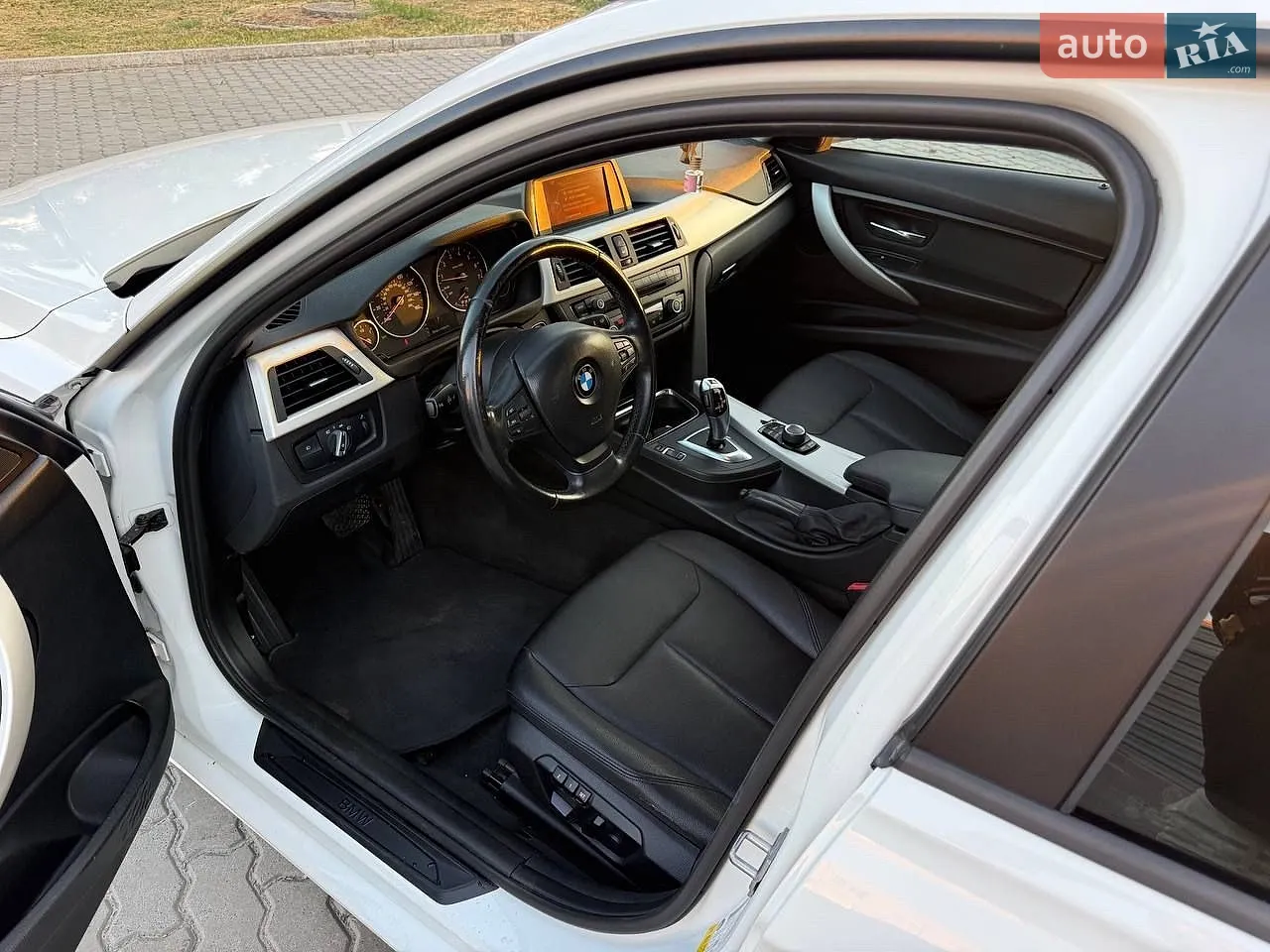 2015 BMW 3er - мініатюра 12
