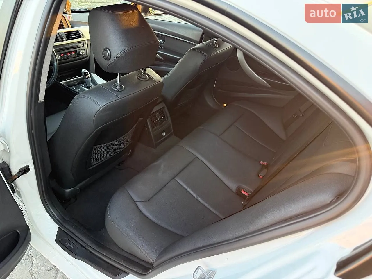 2015 BMW 3er - мініатюра 16