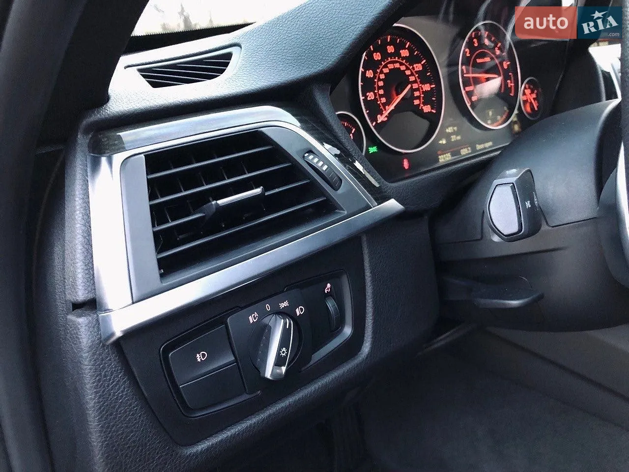 2017 BMW 3er - мініатюра 17