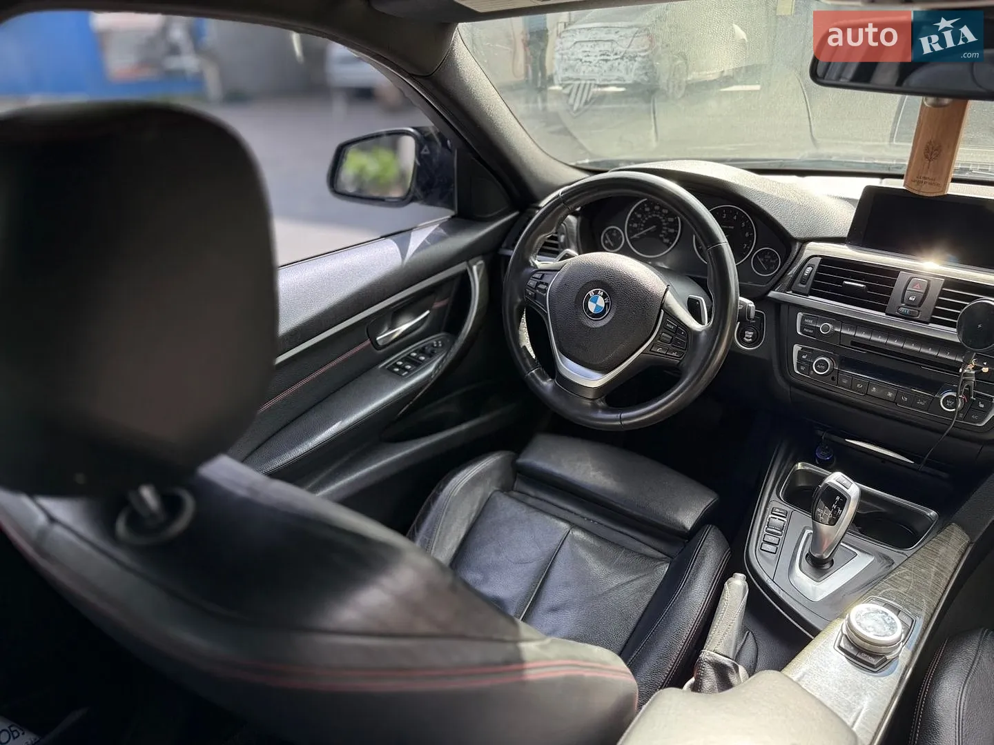 2012 BMW 3er - мініатюра 23