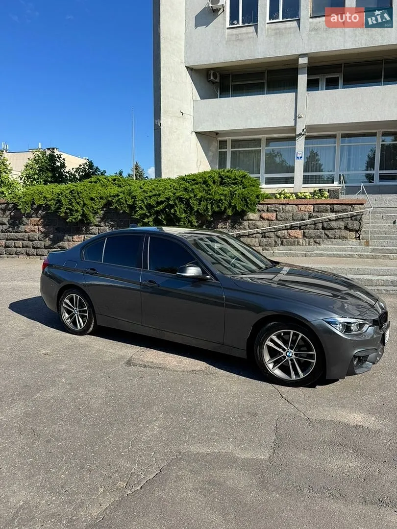 2016 BMW 3er - мініатюра 2