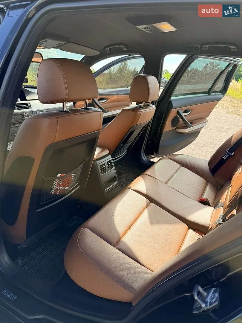 2010 BMW 3er - мініатюра 13