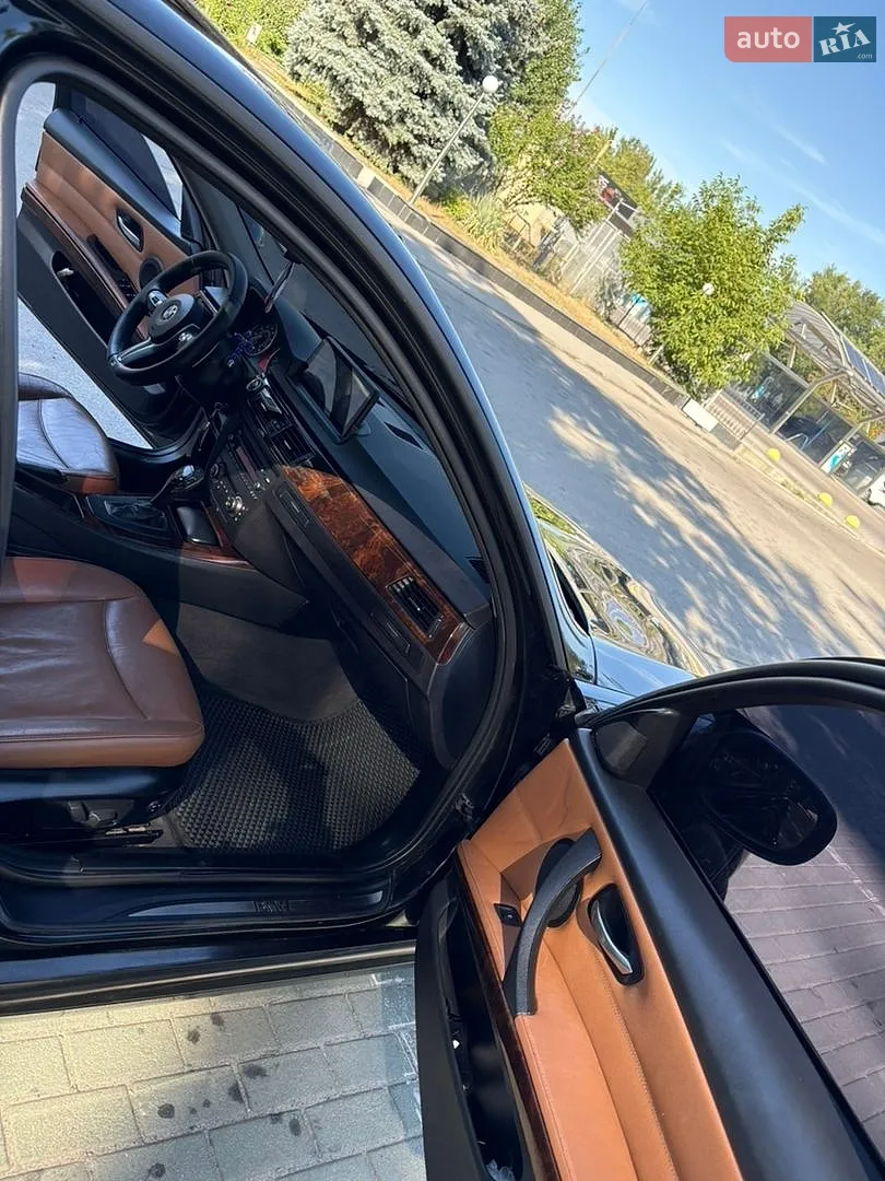 2011 BMW 3er - мініатюра 8