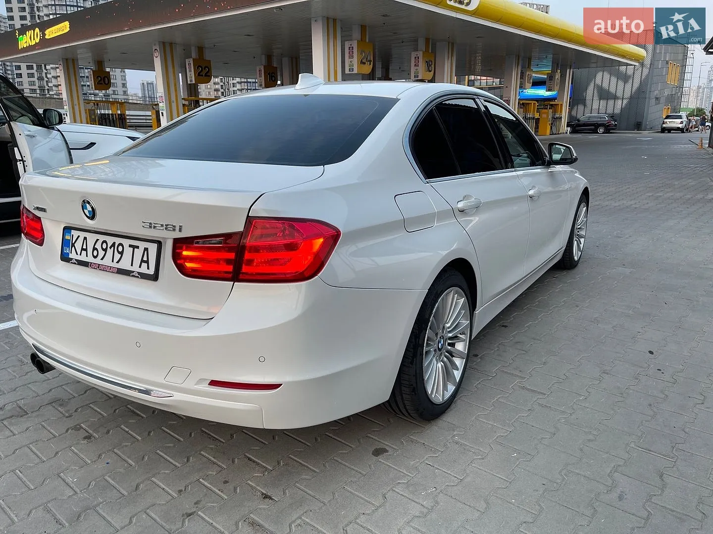 2012 BMW 3er - мініатюра 4