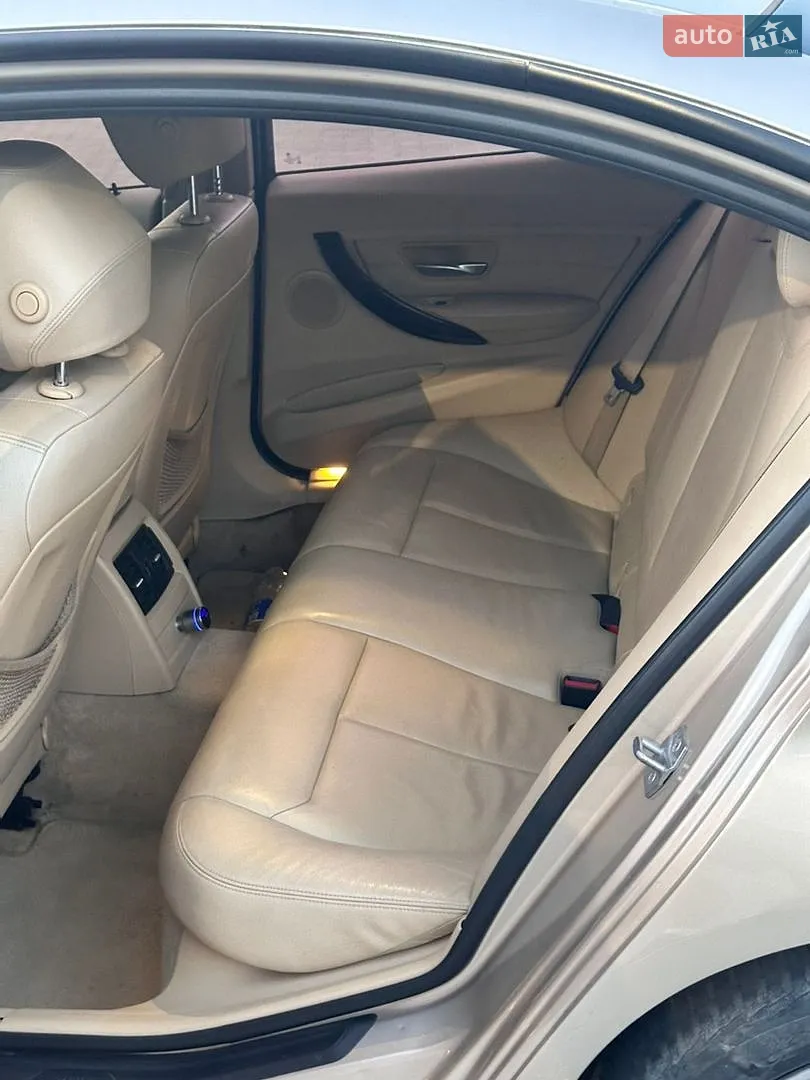 2013 BMW 3er - мініатюра 6