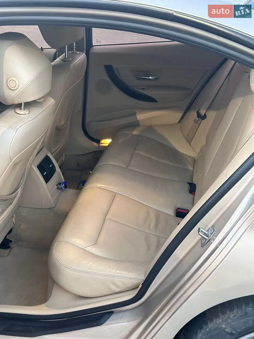 2013 BMW 3er - мініатюра 9