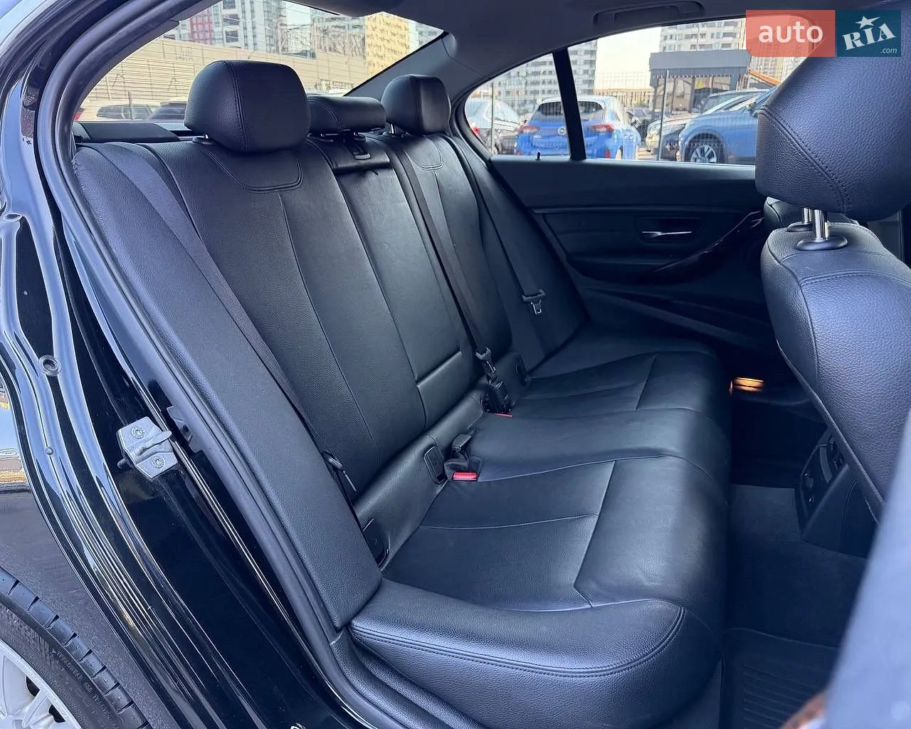 2014 BMW 3er - мініатюра 26