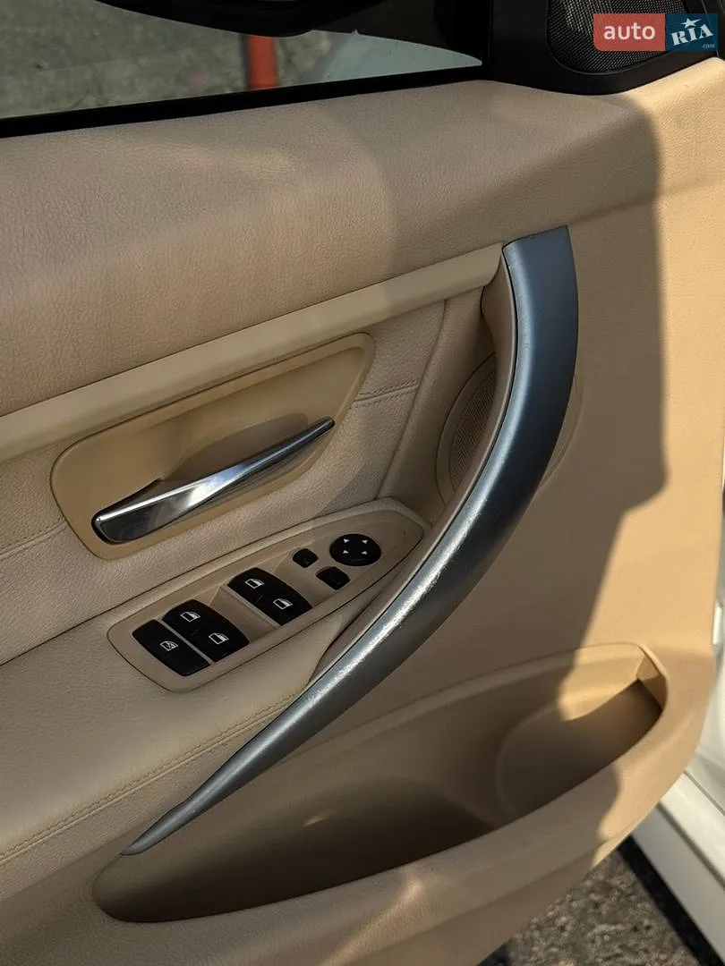 2016 BMW 3er - мініатюра 21