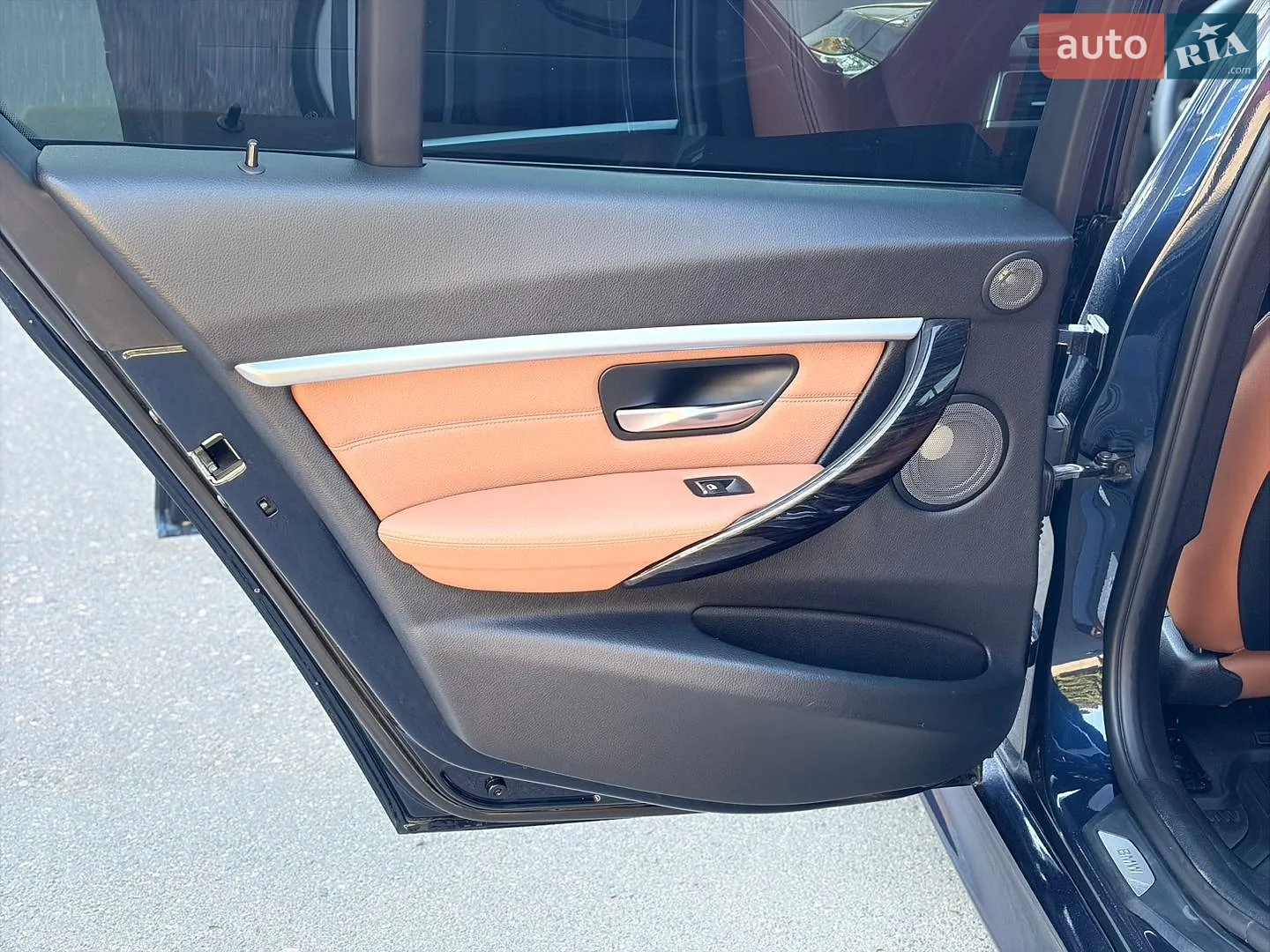 2016 BMW 3er - мініатюра 11