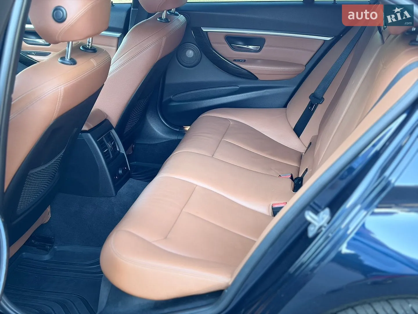 2016 BMW 3er - мініатюра 12