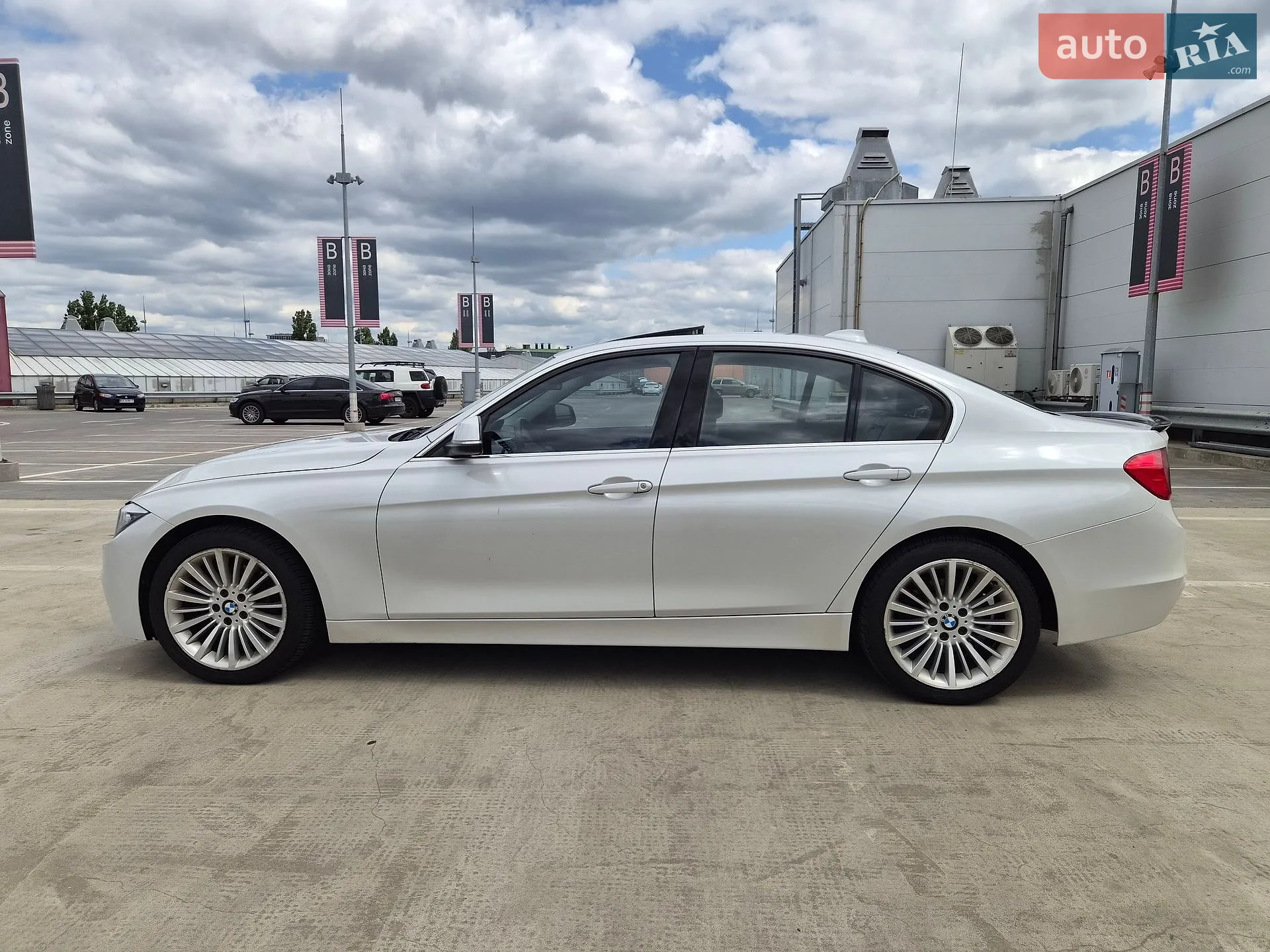 2015 BMW 3er - мініатюра 8