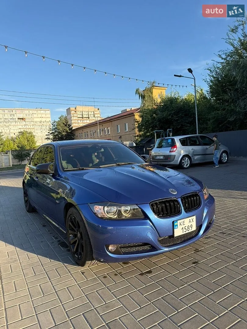 2011 BMW 3er - мініатюра 2
