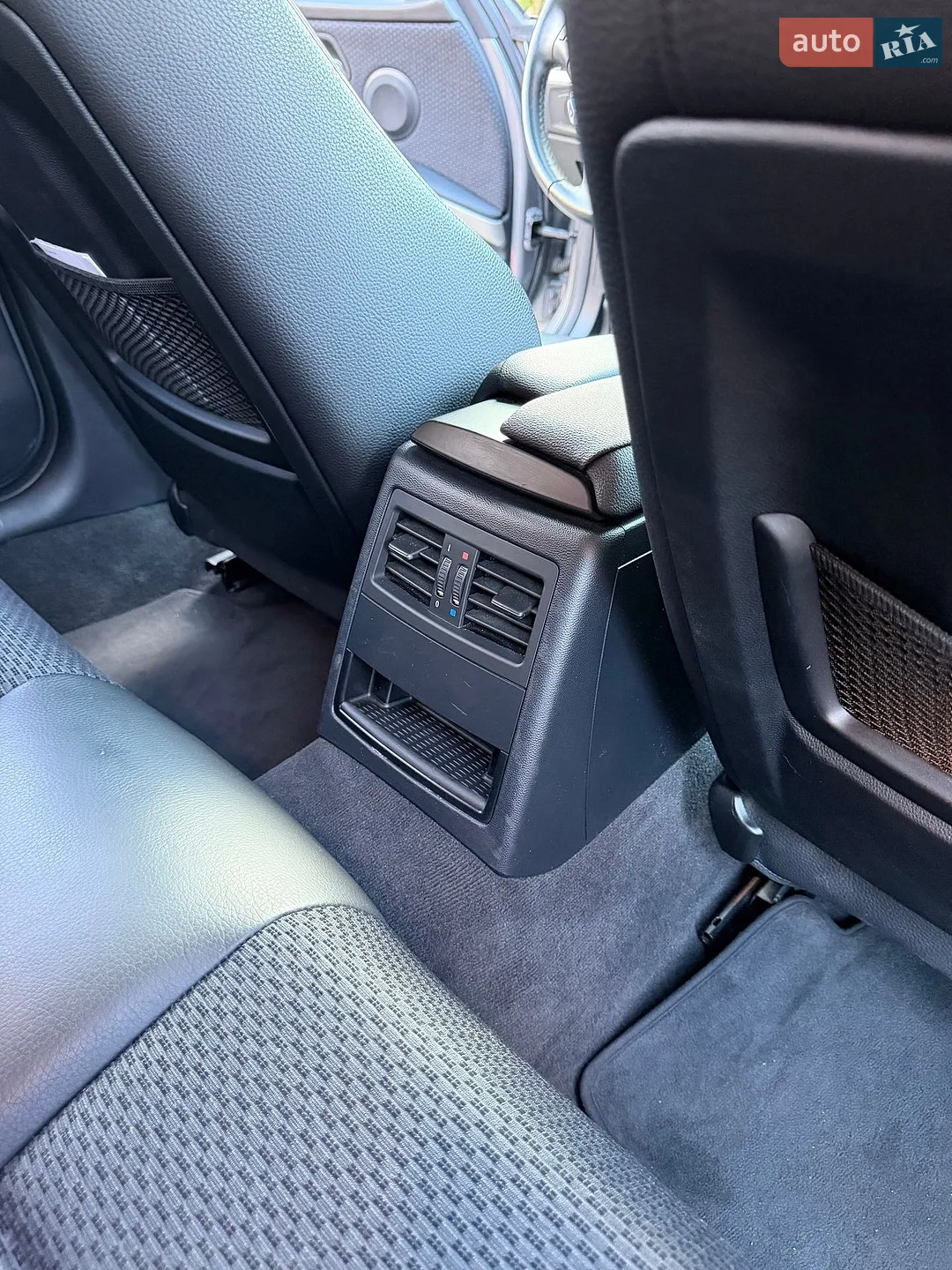 2011 BMW 3er - мініатюра 41