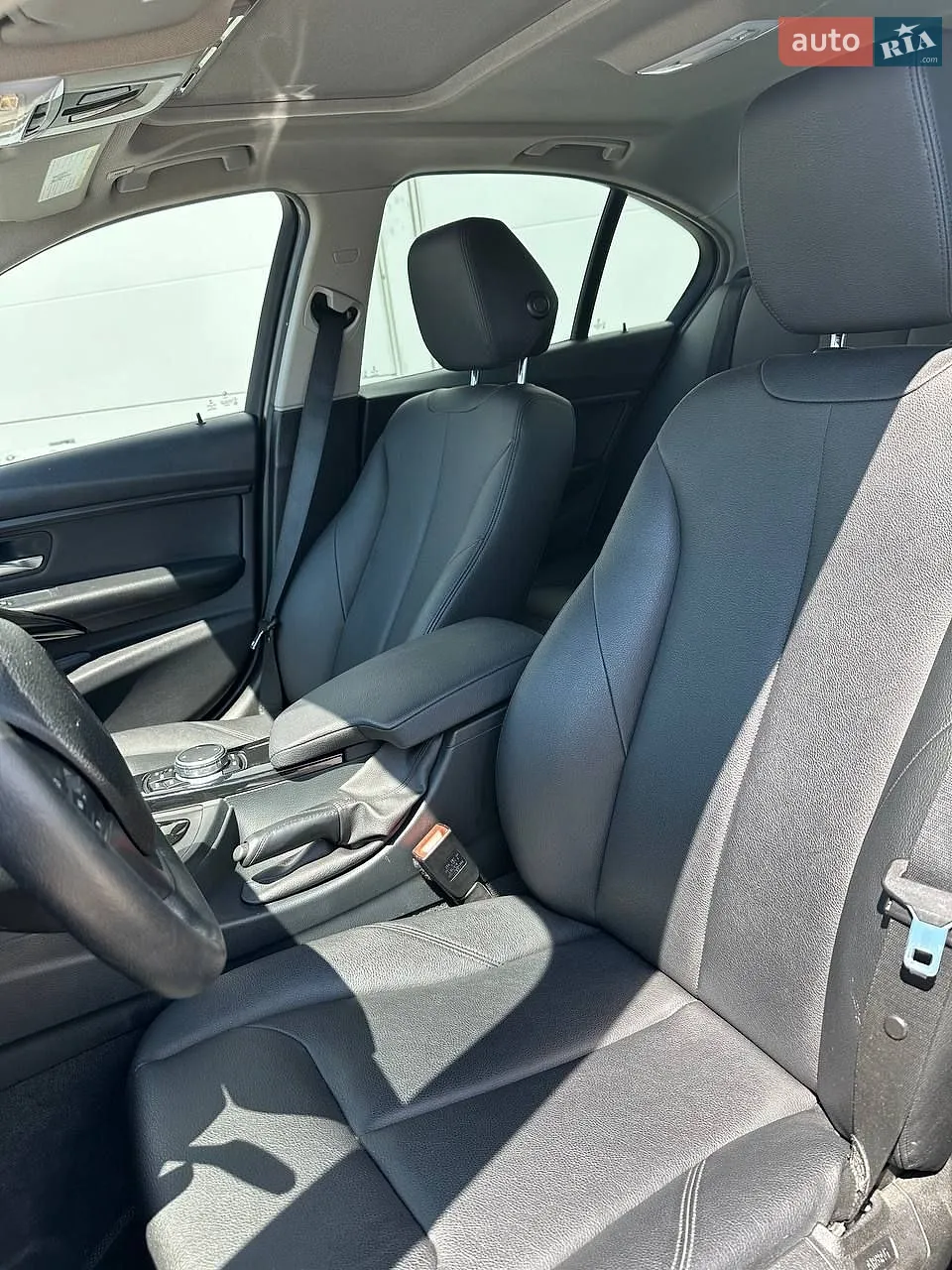 2016 BMW 3er - мініатюра 12