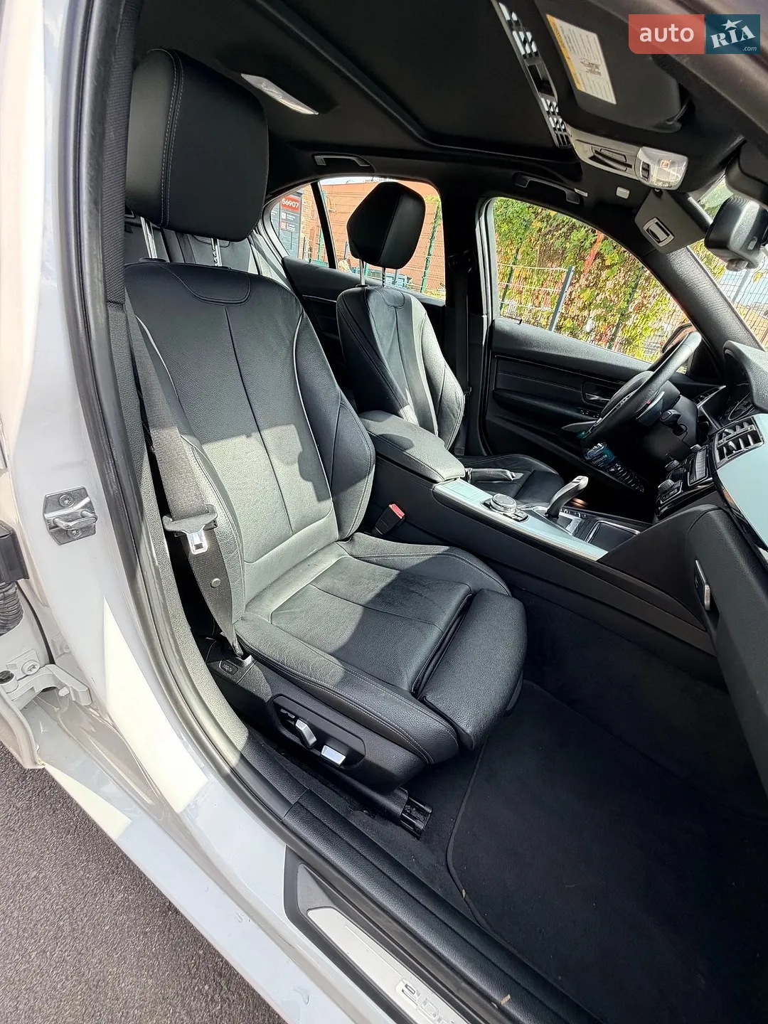 2016 BMW 3er - мініатюра 28