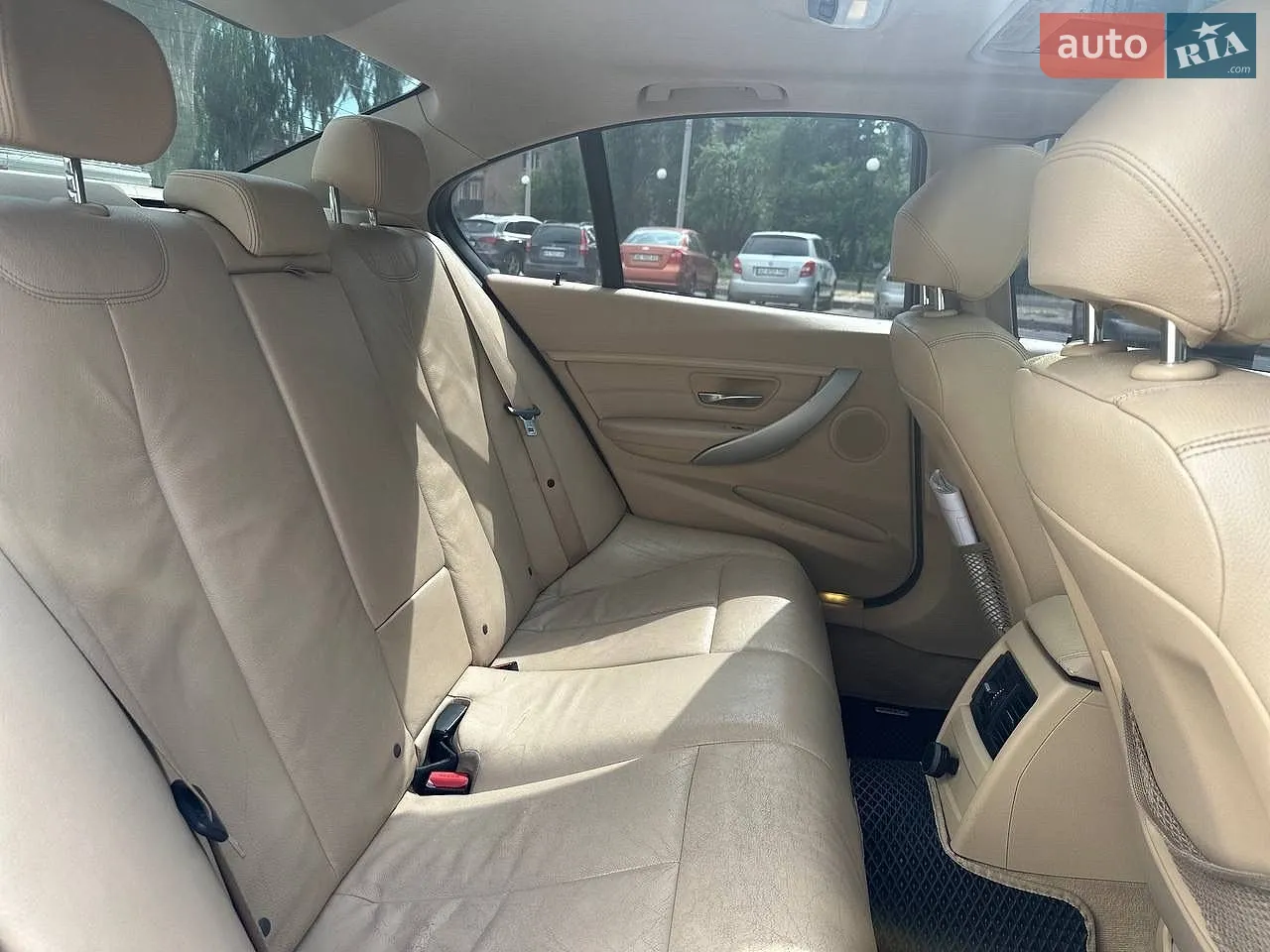 2012 BMW 3er - мініатюра 10
