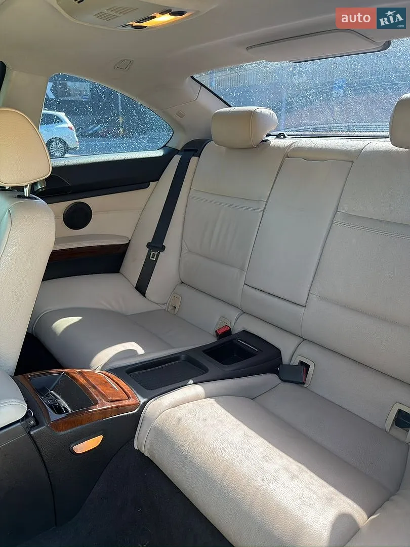 2011 BMW 3er - мініатюра 11