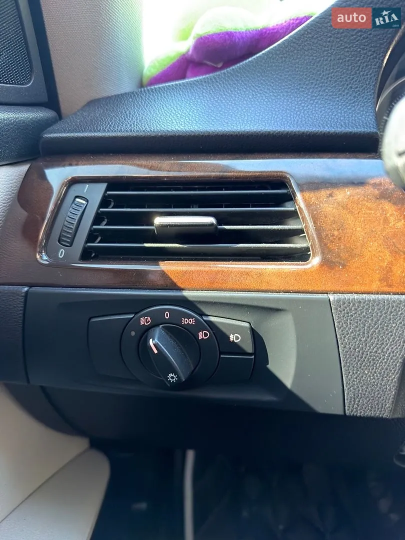 2011 BMW 3er - мініатюра 17