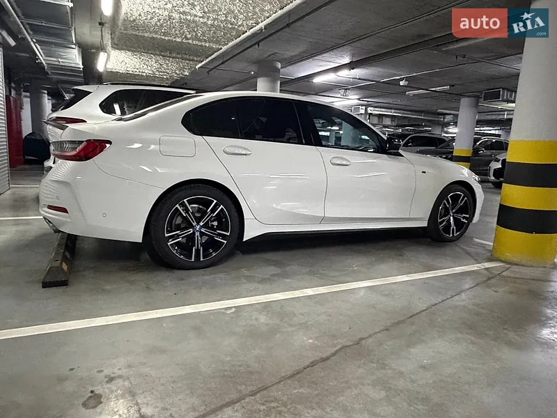 BMW 3 Series 2024