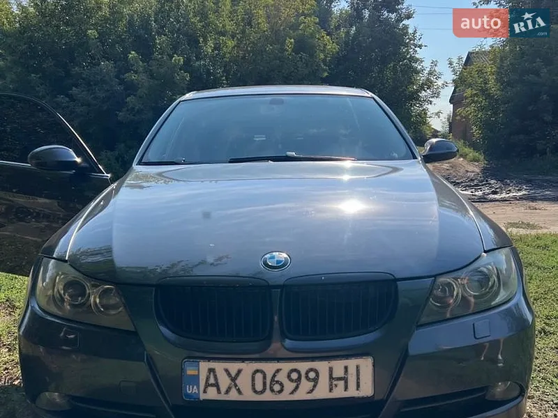 BMW 3 Series 2005