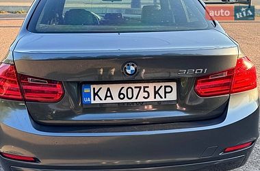 Седан BMW 3 Series 2015 в Чернигове