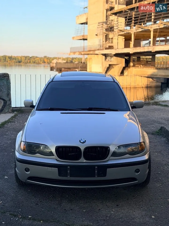 BMW 3 Series 2003