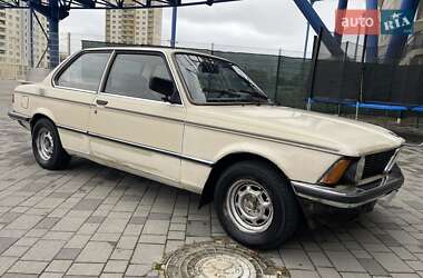 Седан BMW 315 1983 в Харькове