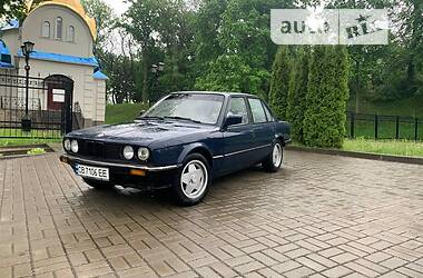 Седан BMW 316 1986 в Прилуках