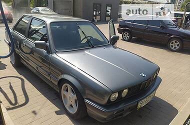 Купе BMW 316 1985 в Дніпрі