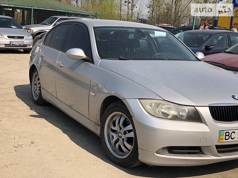 BMW 3 2005 года