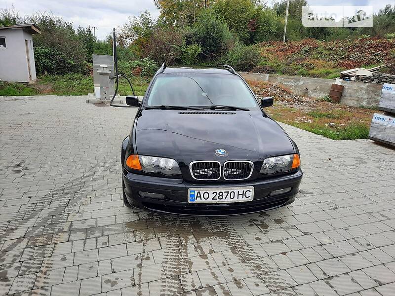 BMW 320