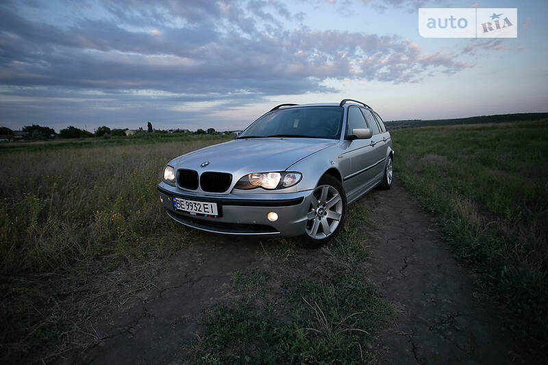 BMW 320