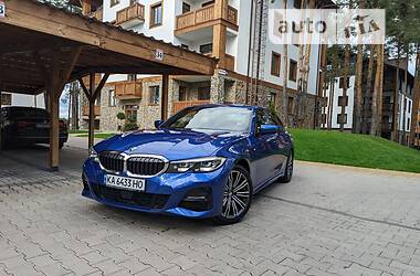 Седан BMW 320 2021 в Києві