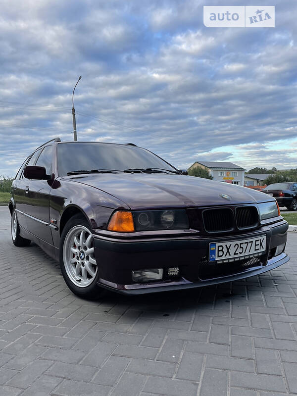 BMW 320