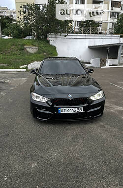 Седан BMW 335 2013 в Києві