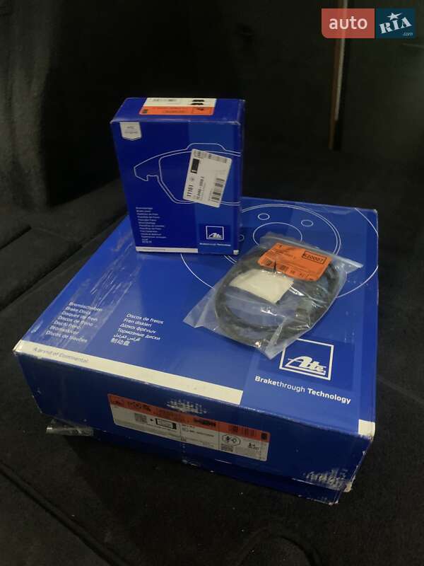 Купе BMW 4 Series Gran Coupe 2014 в Днепре фото 17 Купе BMW 4 Series Gran Coupe 2014 в Днепре