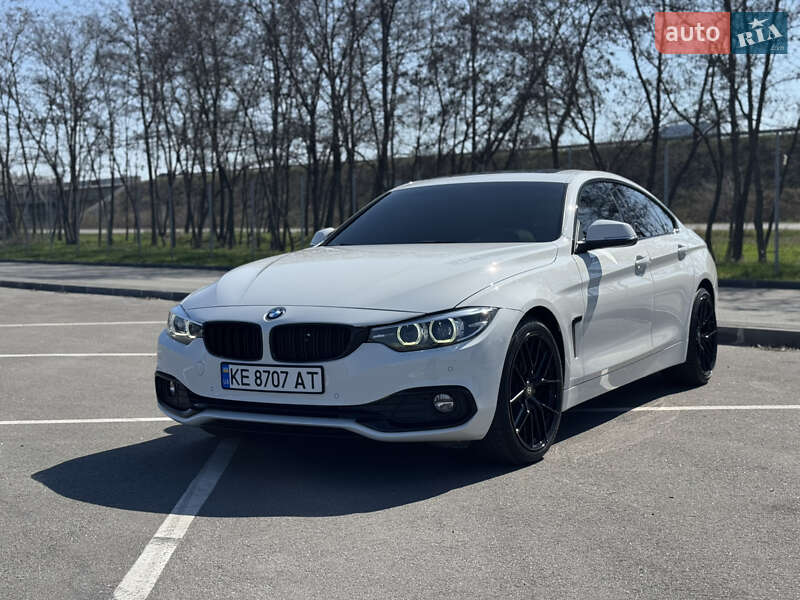Купе BMW 4 Series Gran Coupe 2017 в Днепре фото 3 Купе BMW 4 Series Gran Coupe 2017 в Днепре