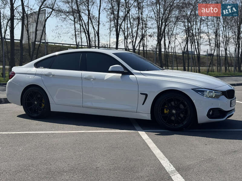 Купе BMW 4 Series Gran Coupe 2017 в Днепре фото 14 Купе BMW 4 Series Gran Coupe 2017 в Днепре