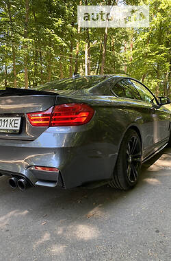 Купе BMW 4 Series 2014 в Львове